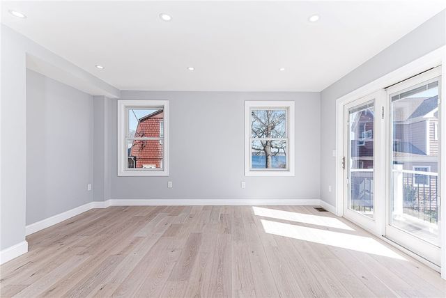 62 John Wickes Avenue, Warwick, RI 02818