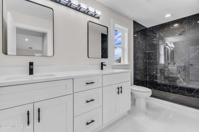 18 Plantation Drive, Little Egg Harbor, NJ 08087