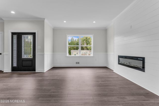 18 Plantation Drive, Little Egg Harbor, NJ 08087