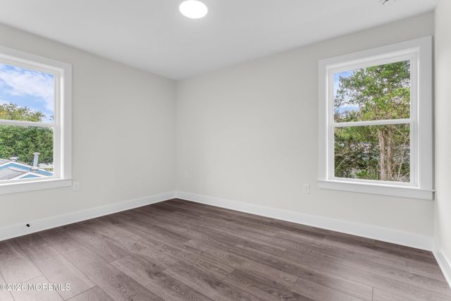 18 Plantation Drive, Little Egg Harbor, NJ 08087