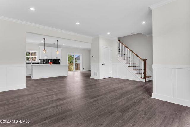 18 Plantation Drive, Little Egg Harbor, NJ 08087