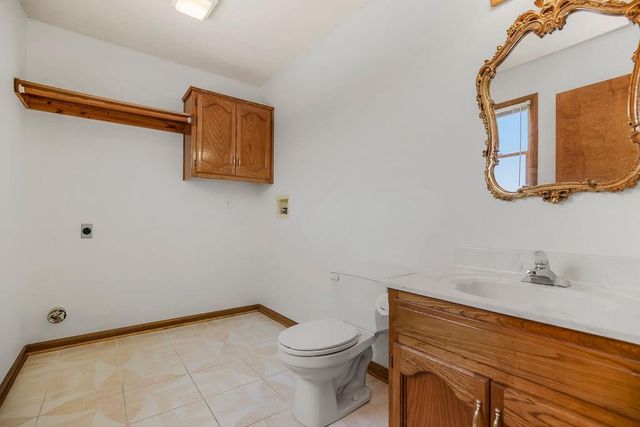 1008 NW 62nd Terrace, Kansas City, MO 64118