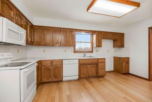 1008 NW 62nd Terrace, Kansas City, MO 64118