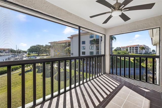 1805 MARINER DRIVE 52, Tarpon Springs, FL 34689
