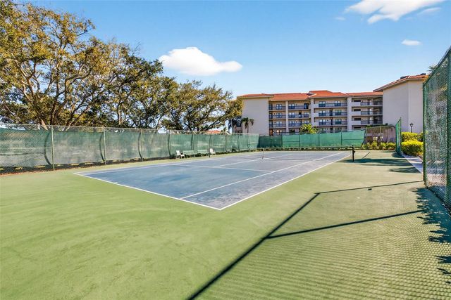 1805 MARINER DRIVE 52, Tarpon Springs, FL 34689