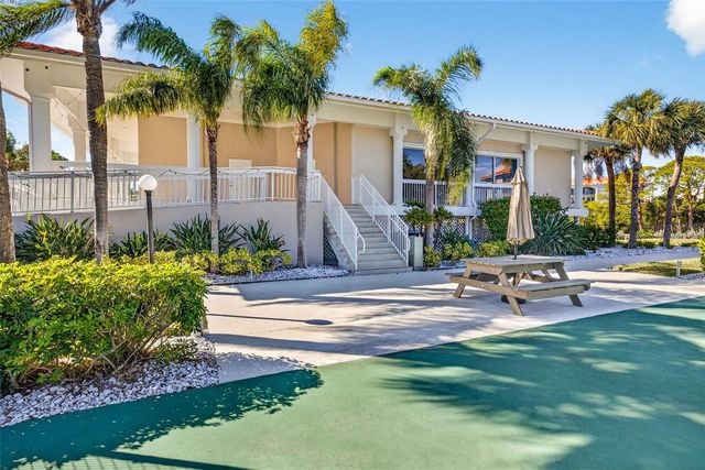 1805 MARINER DRIVE 52, Tarpon Springs, FL 34689