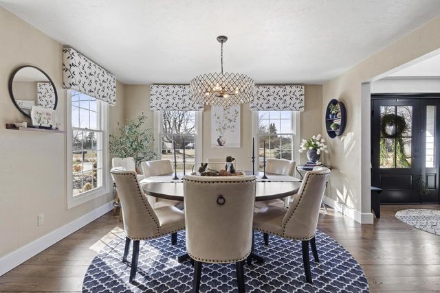 3075 RIDGEWAY DRIVE, Neenah, WI 54956