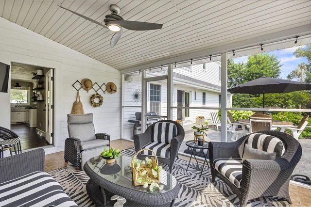 3075 RIDGEWAY DRIVE, Neenah, WI 54956