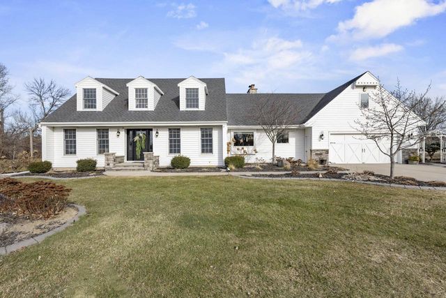 3075 RIDGEWAY DRIVE, Neenah, WI 54956