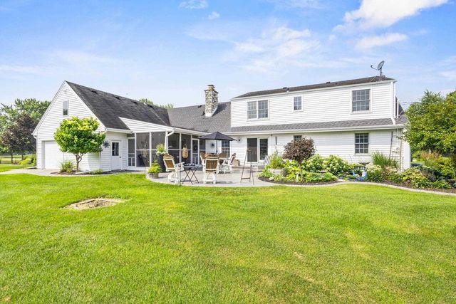 3075 RIDGEWAY DRIVE, Neenah, WI 54956