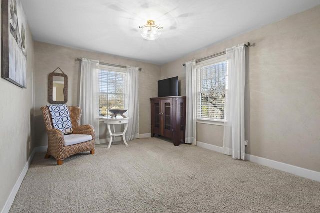 3075 RIDGEWAY DRIVE, Neenah, WI 54956