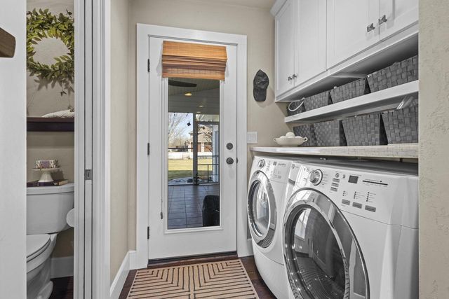 3075 RIDGEWAY DRIVE, Neenah, WI 54956