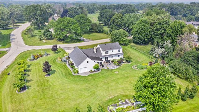 3075 RIDGEWAY DRIVE, Neenah, WI 54956