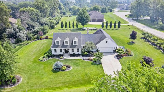 3075 RIDGEWAY DRIVE, Neenah, WI 54956