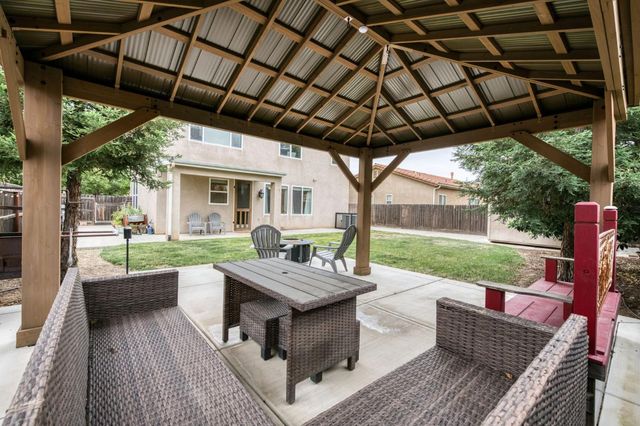 7371 E Fedora Avenue, Fresno, CA 93737