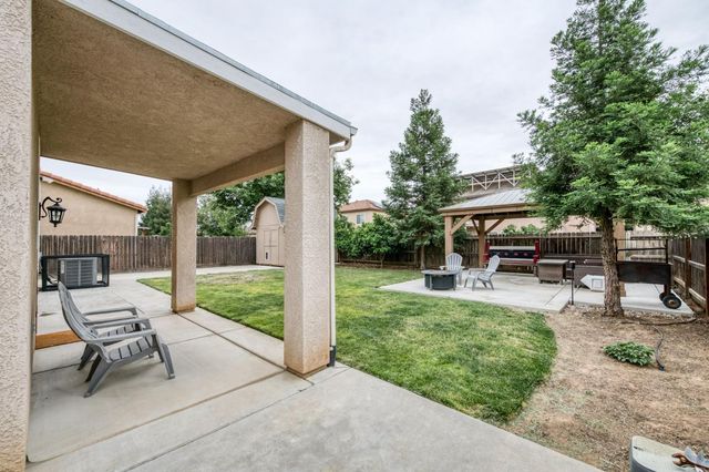 7371 E Fedora Avenue, Fresno, CA 93737