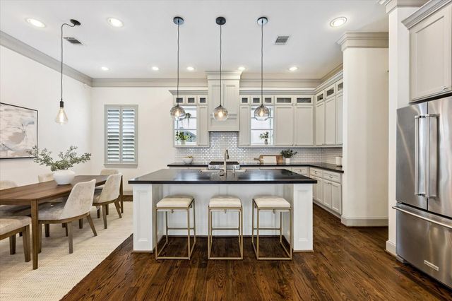 548 Allston Street, Houston, TX 77007