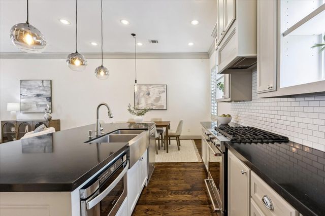 548 Allston Street, Houston, TX 77007