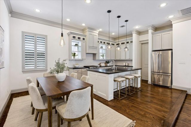 548 Allston Street, Houston, TX 77007