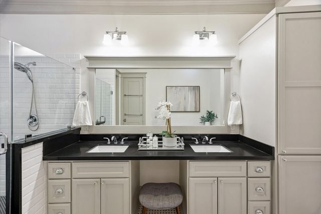548 Allston Street, Houston, TX 77007