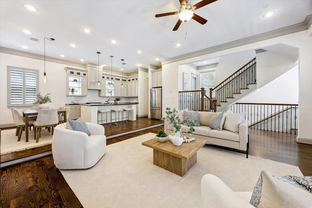 548 Allston Street, Houston, TX 77007