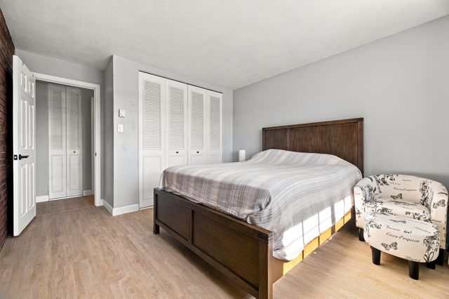 55 Greentree Lane 49, Weymouth, MA 02190