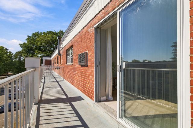 55 Greentree Lane 49, Weymouth, MA 02190