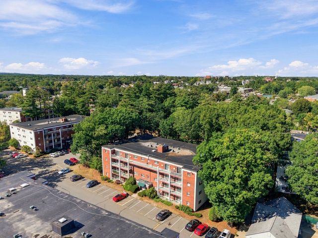55 Greentree Lane 49, Weymouth, MA 02190