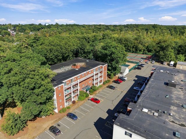 55 Greentree Lane 49, Weymouth, MA 02190