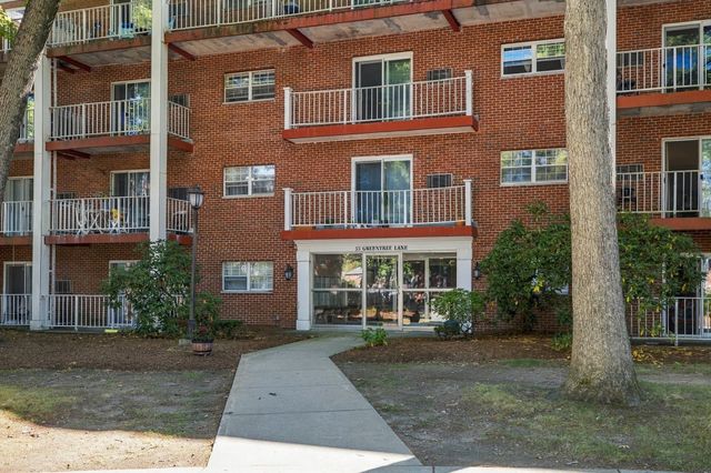 55 Greentree Lane 49, Weymouth, MA 02190