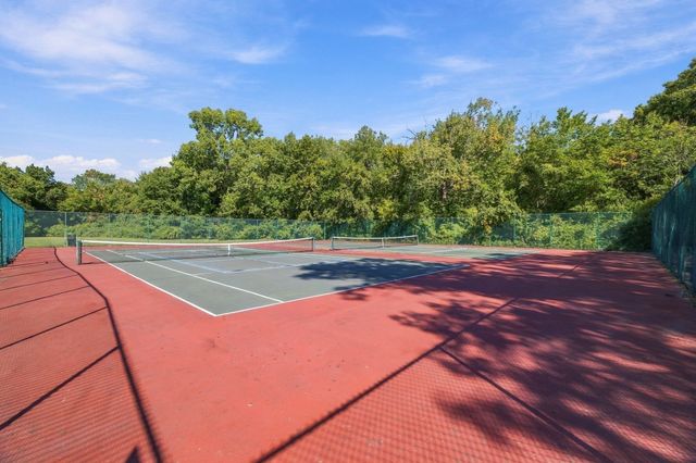 55 Greentree Lane 49, Weymouth, MA 02190