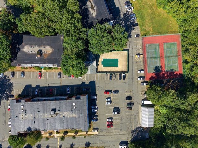 55 Greentree Lane 49, Weymouth, MA 02190