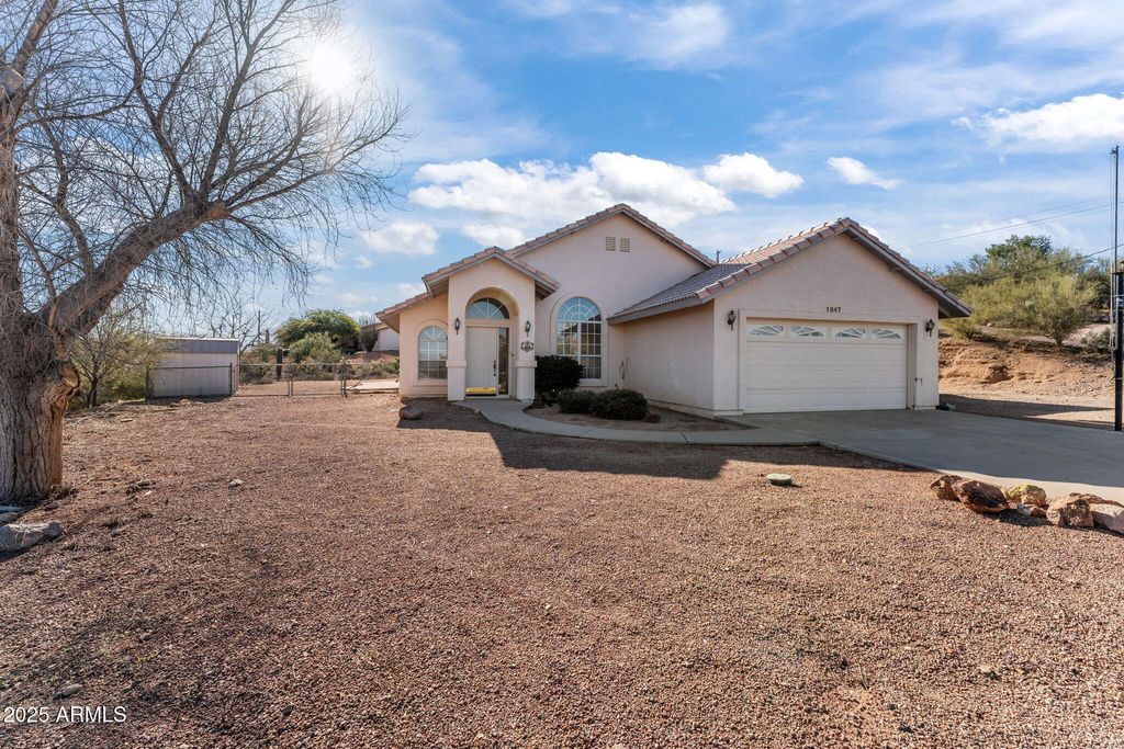 1847 VISTA Drive, Wickenburg, AZ 85390