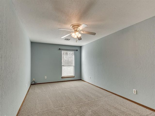 901 S Dover Drive, Edmond, OK 73034