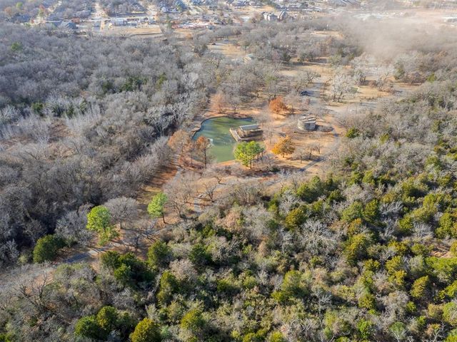 901 S Dover Drive, Edmond, OK 73034