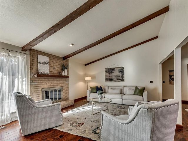 901 S Dover Drive, Edmond, OK 73034