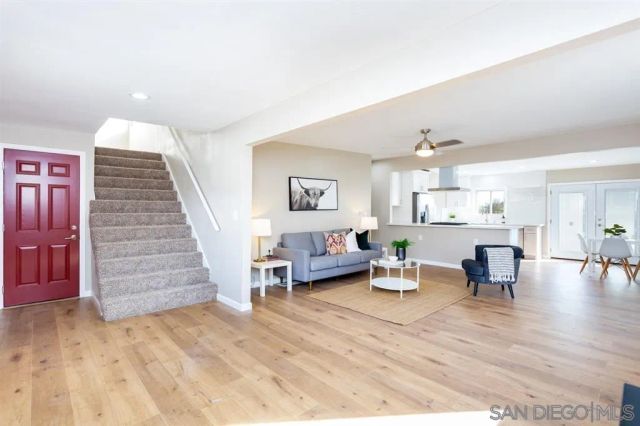 9745 Saint George St, Spring Valley, CA 91977