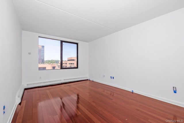 4 Martine Avenue 1120, White Plains, NY 10606