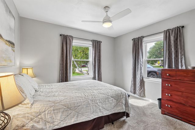 617 Grand Avenue, West Des Moines, IA 50265