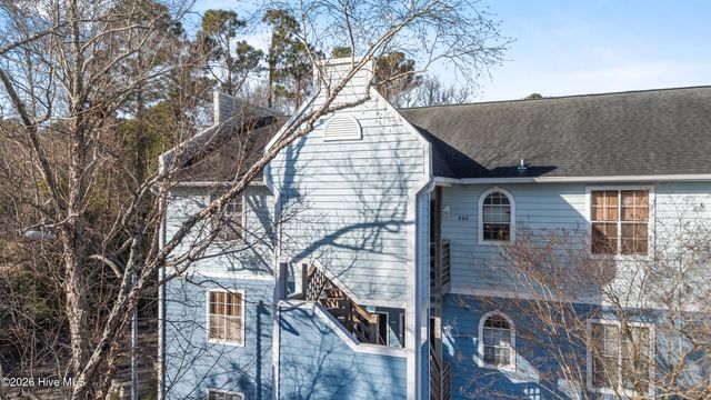 4230 Wilshire Boulevard Apt 301, Wilmington, NC 28403