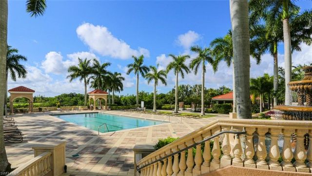 1060 Borghese LN # 603, Naples, FL 34114