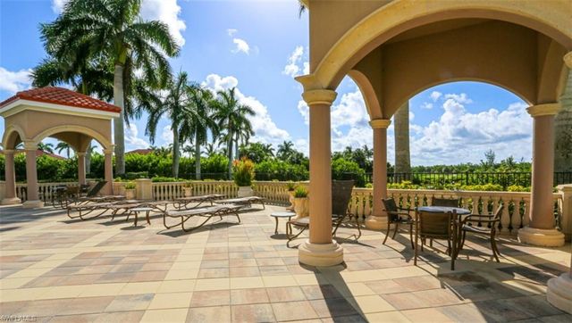 1060 Borghese LN # 603, Naples, FL 34114