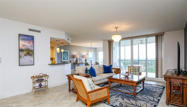 1060 Borghese LN # 603, Naples, FL 34114