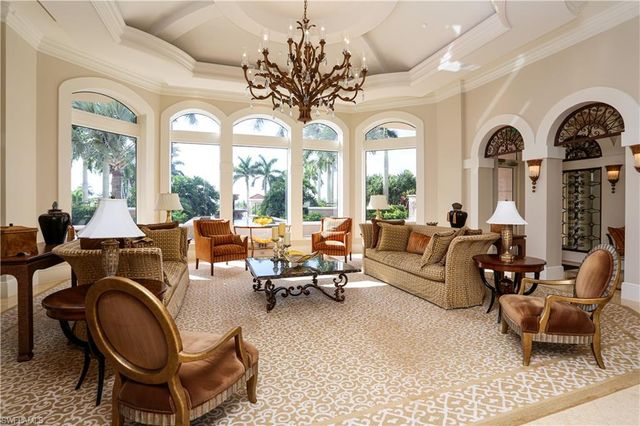 1060 Borghese LN # 603, Naples, FL 34114