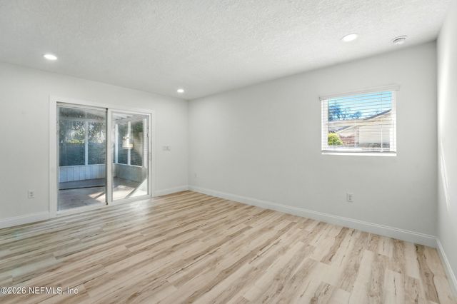 2915 HOLLYBAY Road, Orange Park, FL 32073