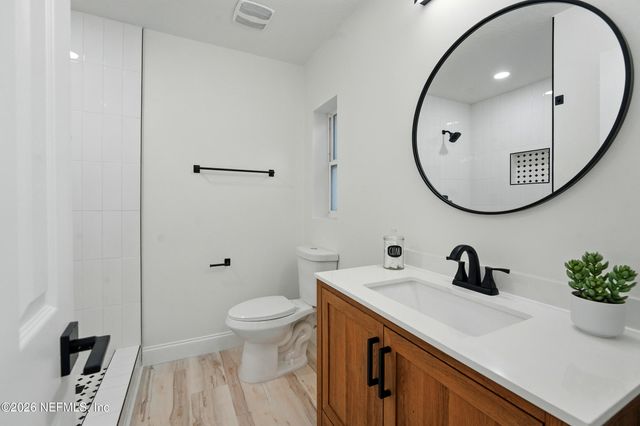 2915 HOLLYBAY Road, Orange Park, FL 32073