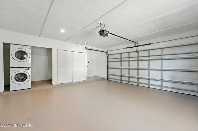 2915 HOLLYBAY Road, Orange Park, FL 32073