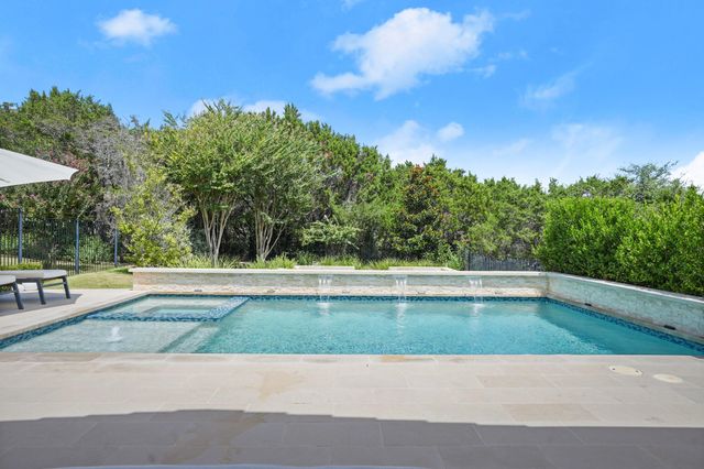 116 Desert Forest CT, Austin, TX 78738