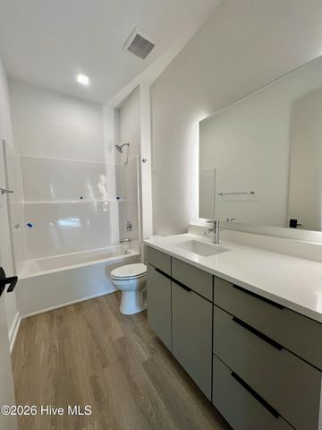 1108 Castle Street 104, Wilmington, NC 28401