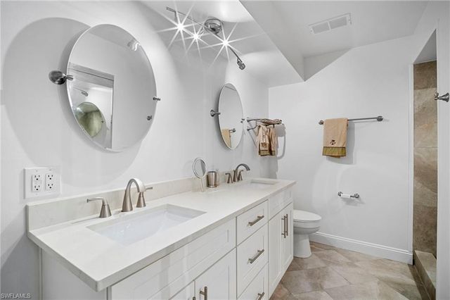 22180 Tallwood CT # 805, Estero, FL 33928